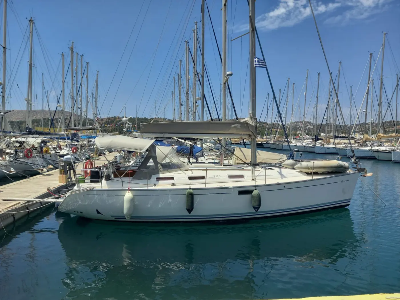 2006 Dufour 385 Grand Large, photo 1 of 7
