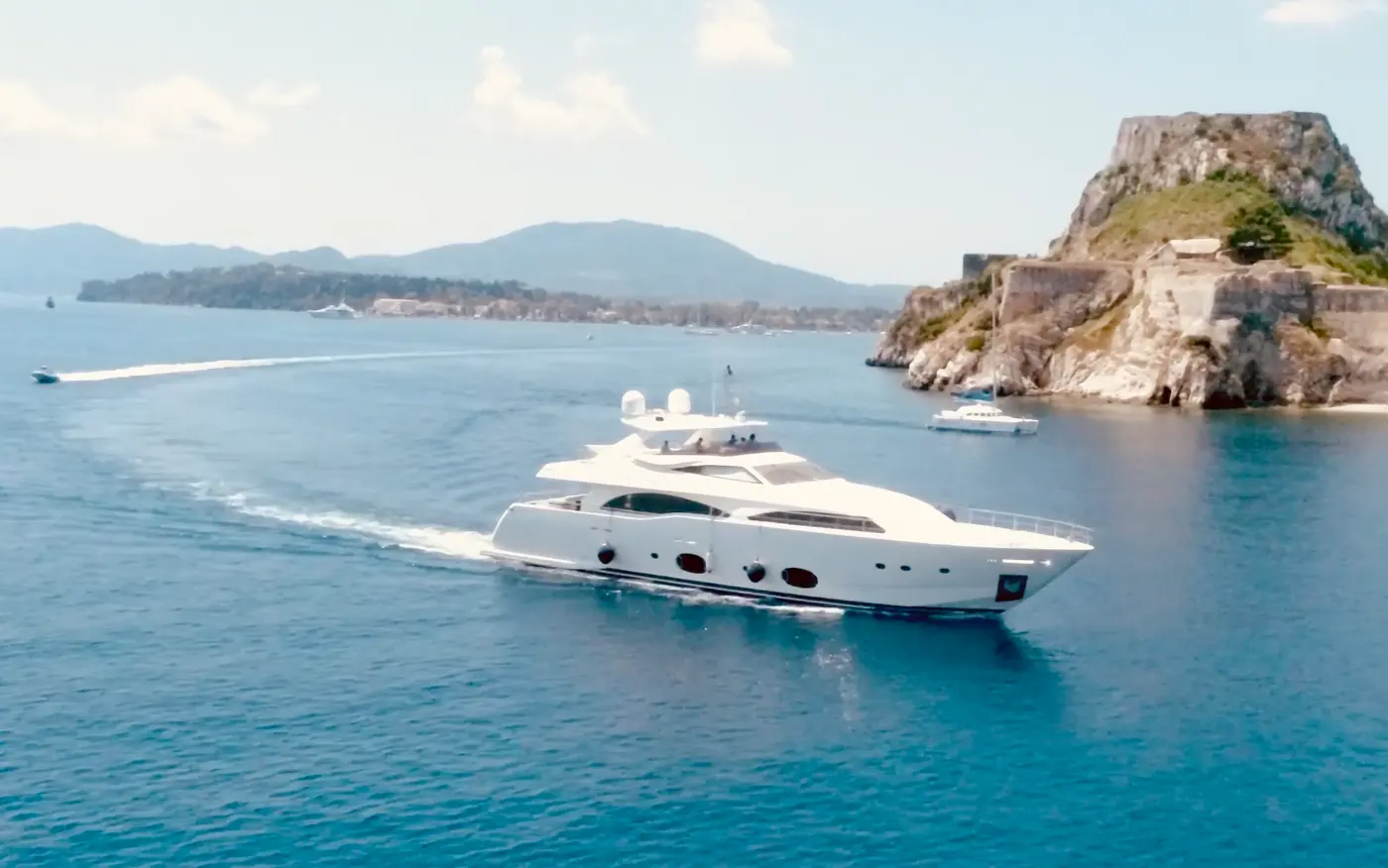 2009 Ferretti Yachts Custom Line CL 97, Foto 1 von 7