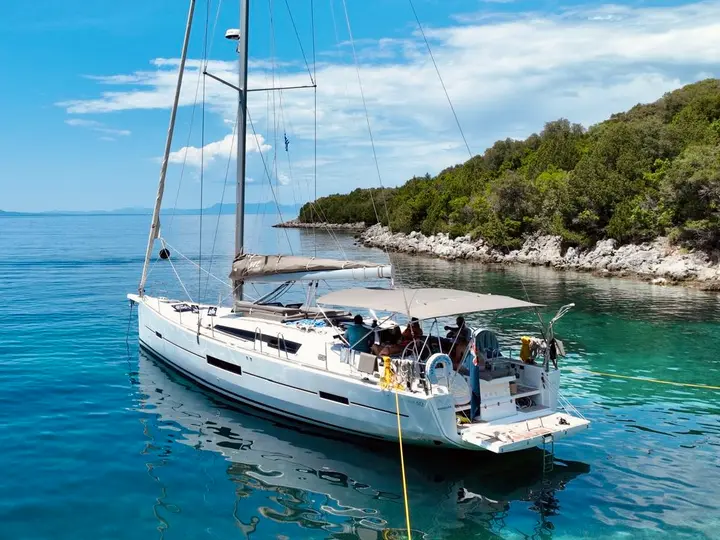 2017 Dufour 512 GL