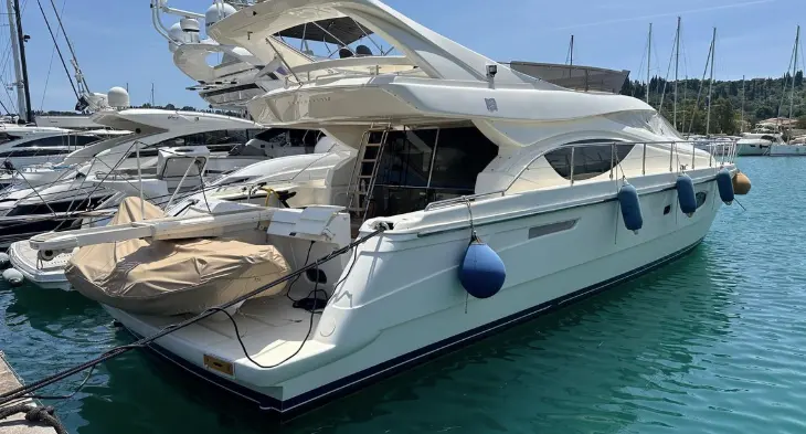 Ferretti Yachts 550 2006, Foto 1 von 7