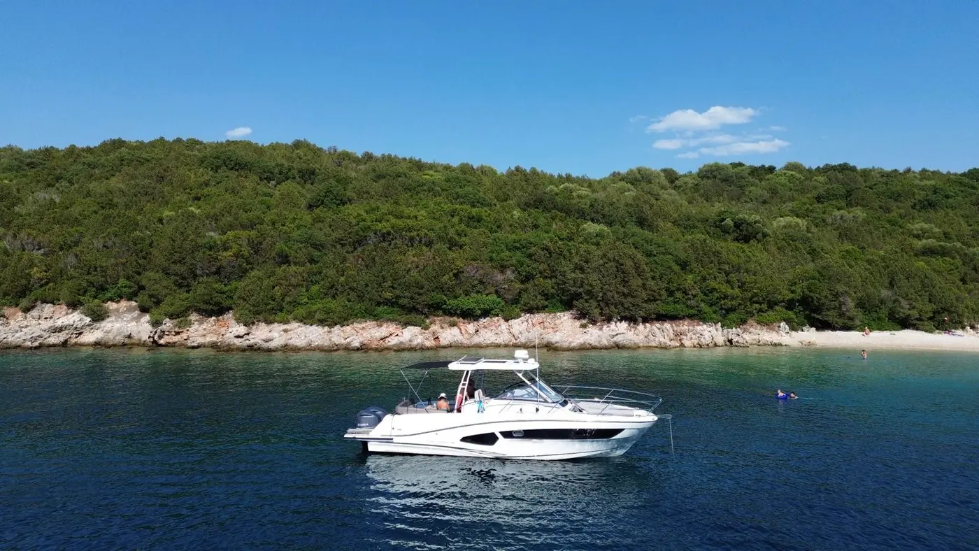 Jeanneau Cap Camarat 10.5 WA 2017, Foto 1 von 7